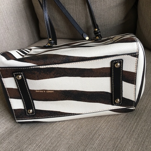 Dooney & Bourke zebra purse - Picture 4 of 8